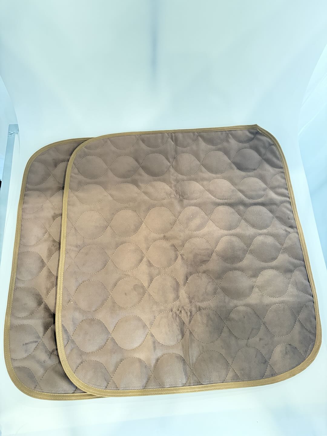 Waterproof Chair Pads – Soft 4-Layer Reusable Seat Protection for Everyday Comfort